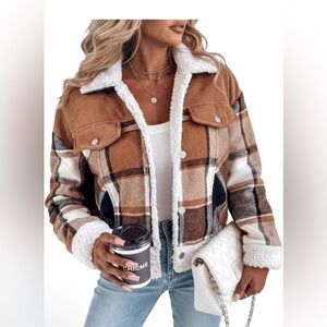 🆕Plaid Sherpa-Lined Jacket - Brown and White